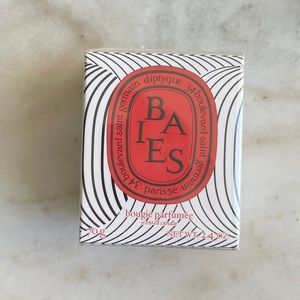 NWT Diptyque Baeis Candle 2.4 oz